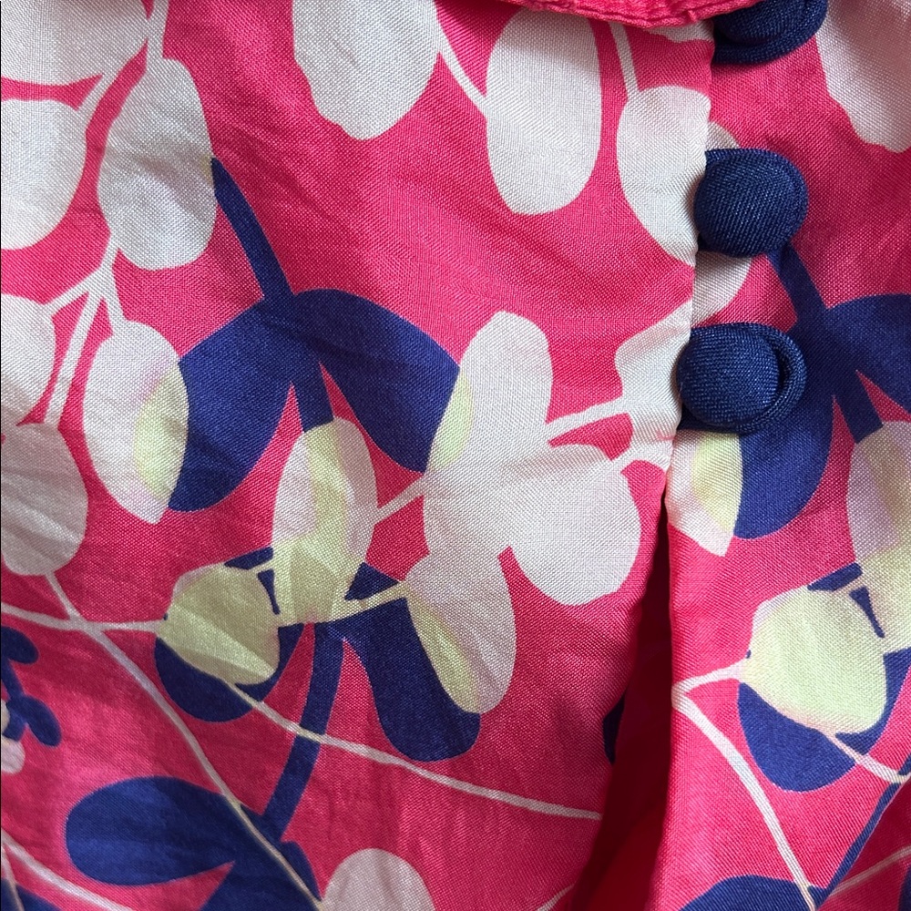 Sleeveless Bright Pink Floral Mini Top with Navy Trim, 100% silk - Picture 5 of 5